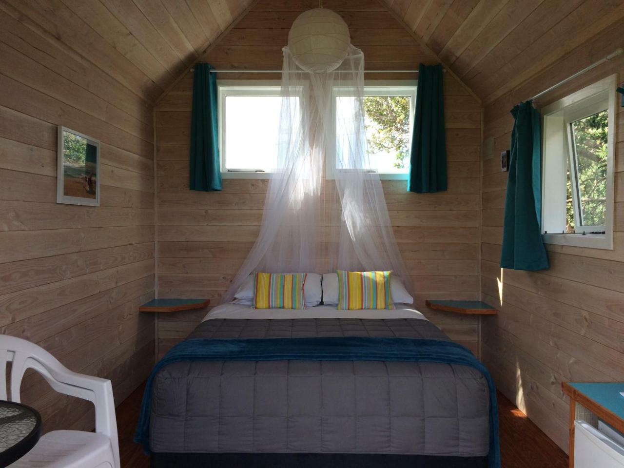 Leigh Central Kamer foto